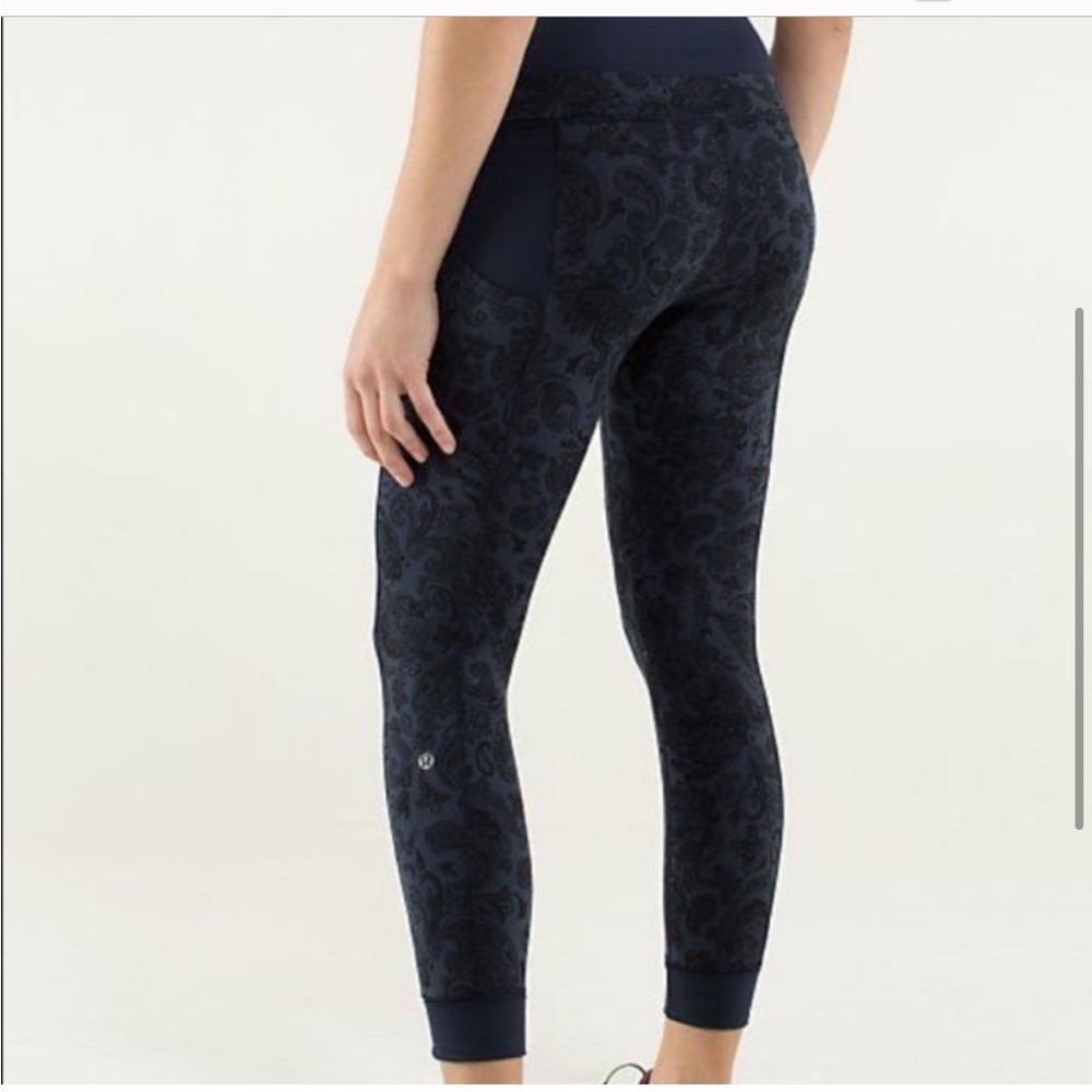 Lululemon En Route Crop legging Blue Paisley Jogger Full-on Luon Sz6☀️ - Picture 2 of 16